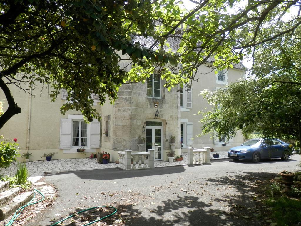 Chateau Ardilleux Exterior foto